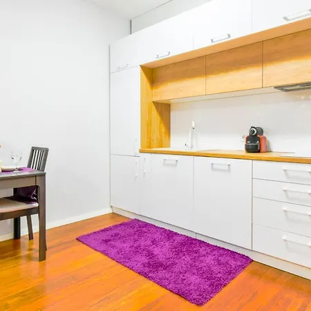 Sofia's Kept Secret In Prime Location! * Sofia