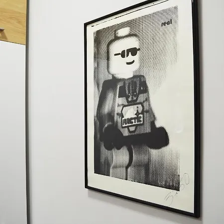 Apartment Sofia's Kept Secret In Prime Location! *