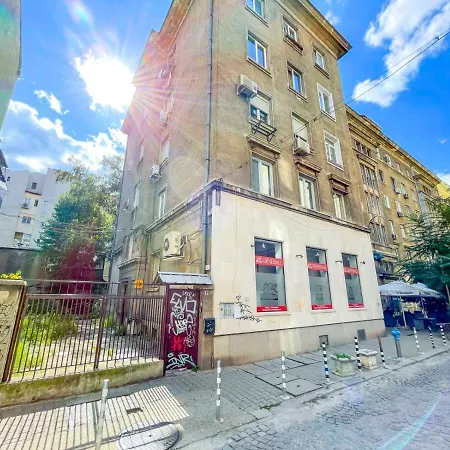 Starflat National Theatre Park Apartament Sofia