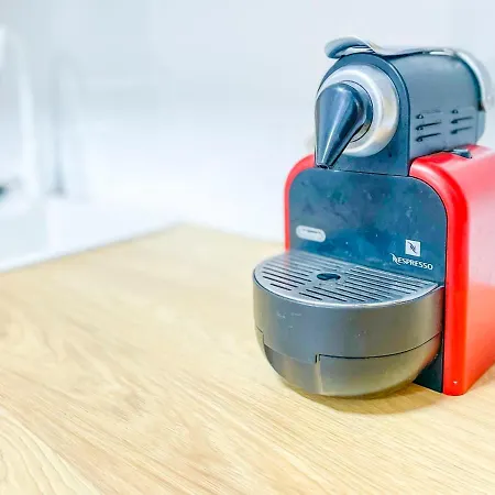 Sofia's Kept Secret In Prime Location! * Sófia