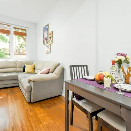 Starflat National Theatre Park Apartamento *