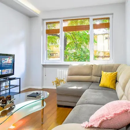 Sofia's Kept Secret In Prime Location! Daire