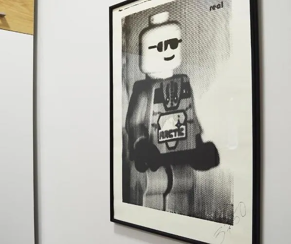 アパート Sofia's Kept Secret In Prime Location! *