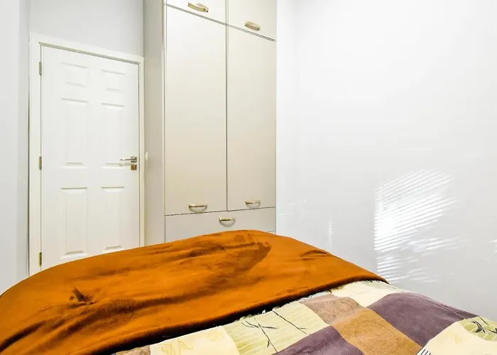 アパート Sofia's Kept Secret In Prime Location! *