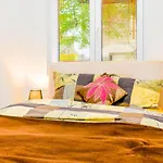 Apartment Starflat National Theatre Park Sofia